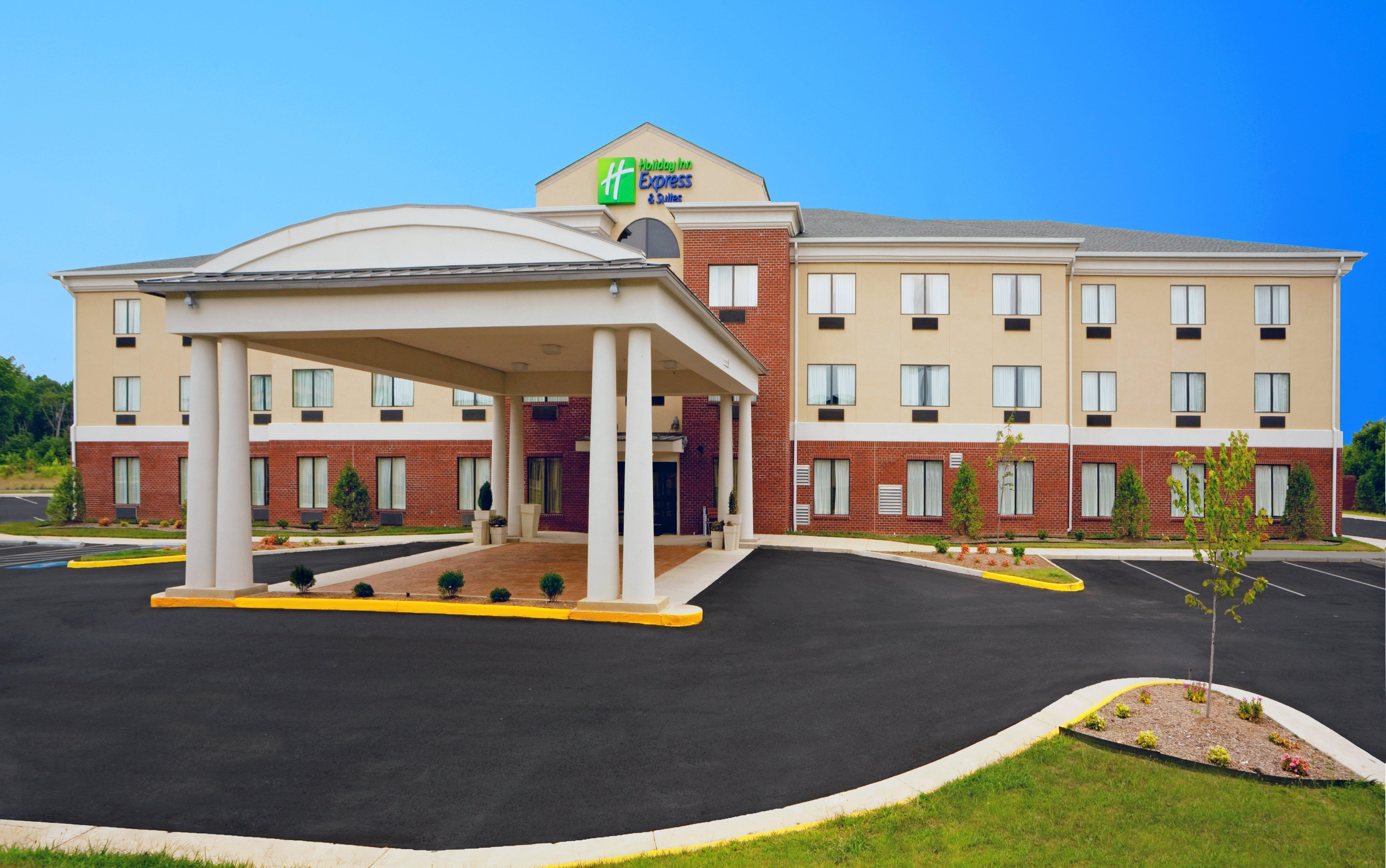 Holiday Inn Express Hotel & Suites Thornburg-S. Fredericksburg, An Ihg Hotel Exteriör bild